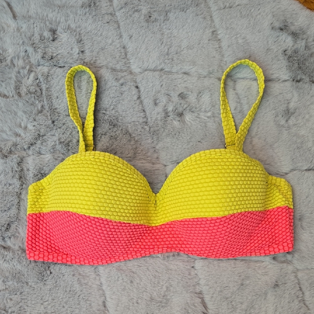 ModCloth Yellow/Pink Bikini Top, Womens Medium, Great Condition